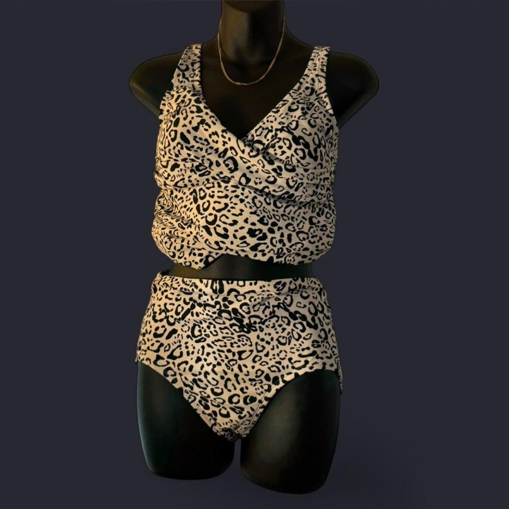 Leopard Print Tankini Set (Size Small) – Like New